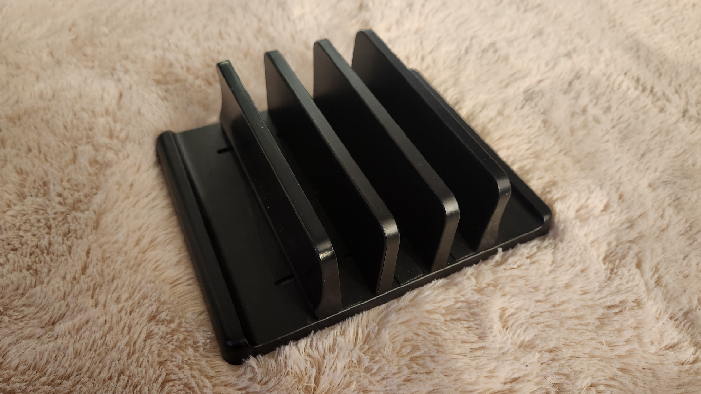 Adjustable Laptop Vertical Stand - Black