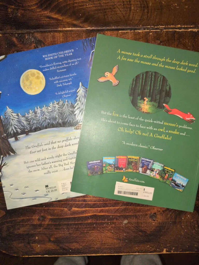 The Gruffalo & The Gruffalo's Child Book Set image indicator(4)