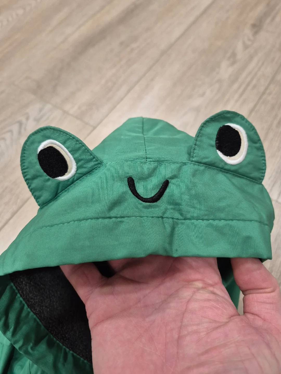 Size 5 Kids Carters Green Frog Rain Jacket image indicator(2)