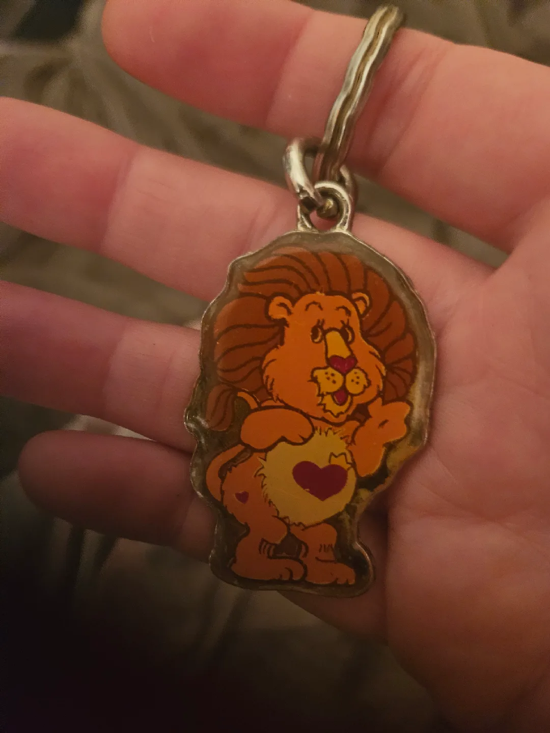 brave heart keychain thumbnail