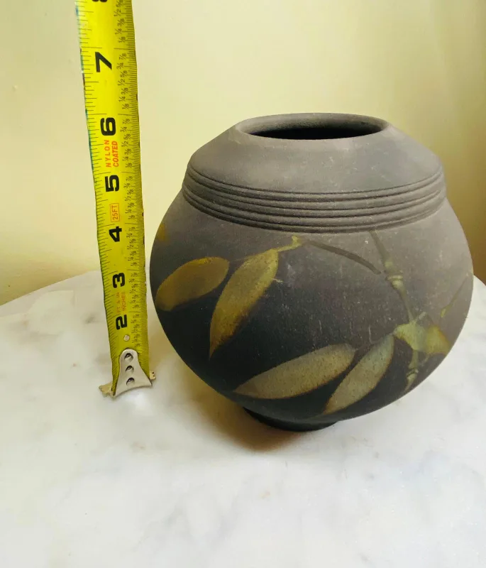 Handmade Ceramic Vase with Bamboo Design image indicator(2)