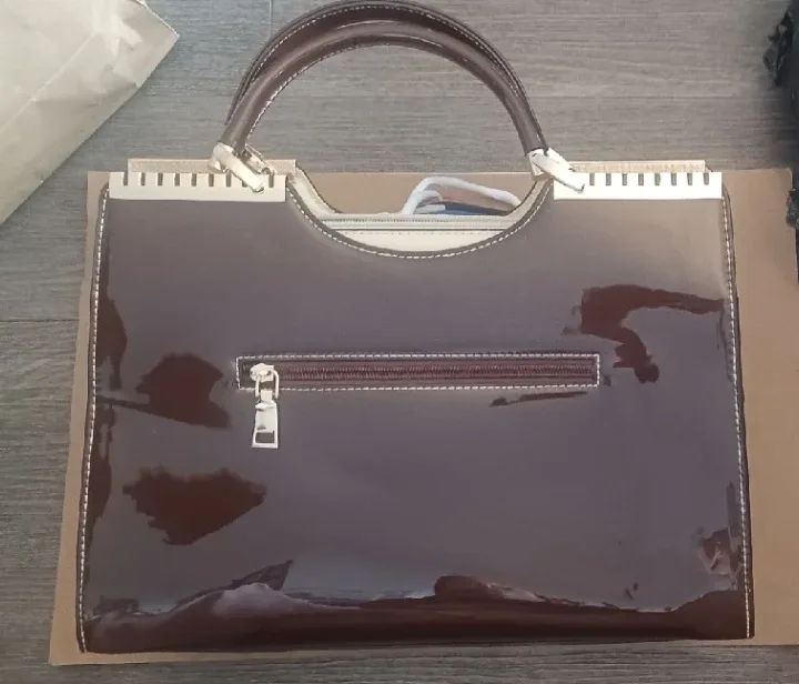 Colour Block Patent Leather Handbag image indicator(2)