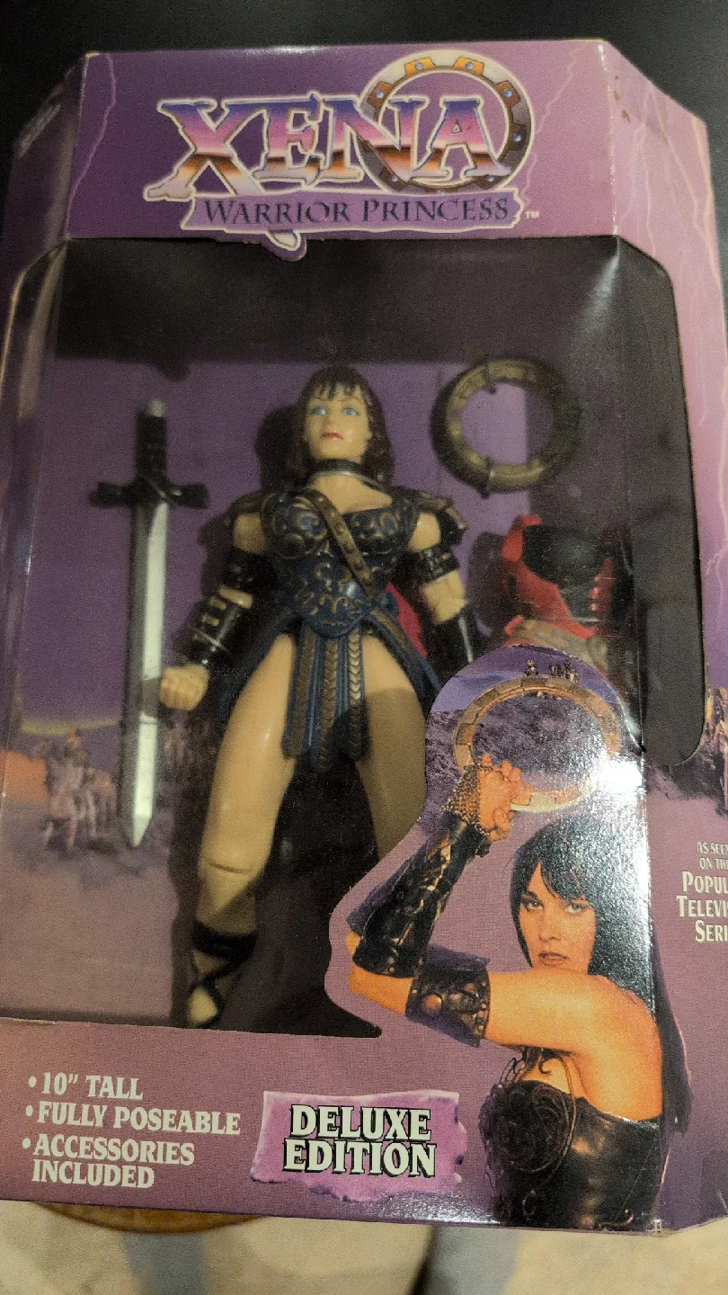 Xena Warrior Princess Deluxe Edition Action Figure