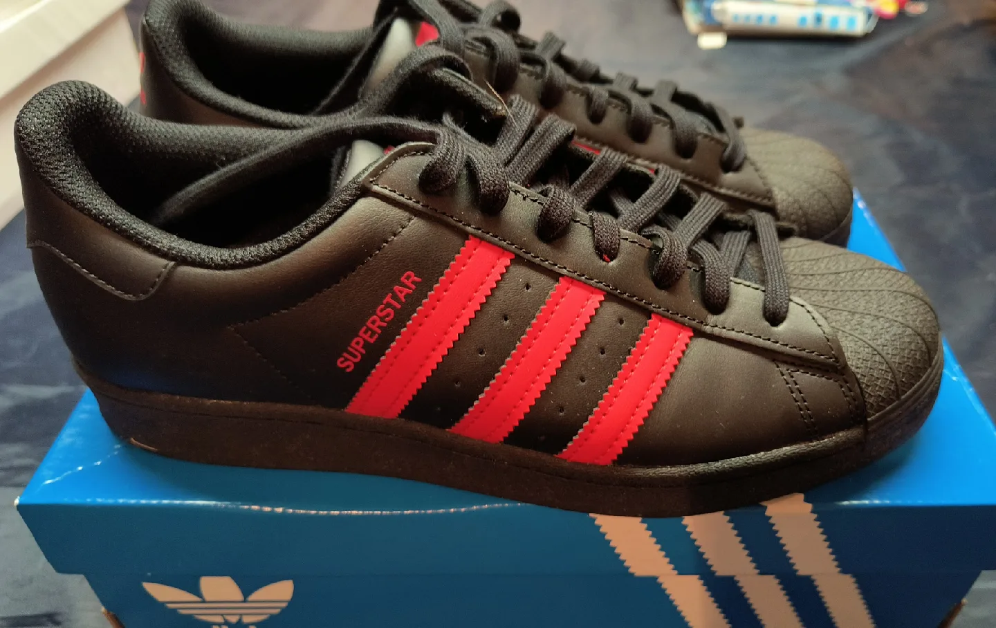 ADIDAS  Superstar sz 9 NEW originals redblack image indicator(2)