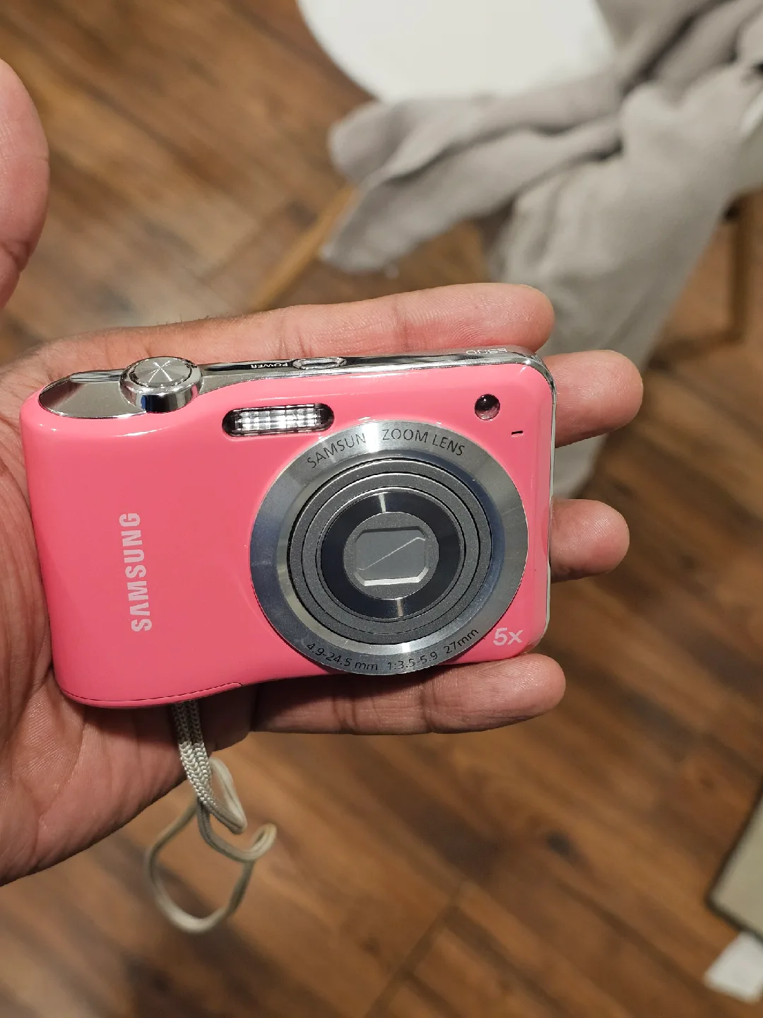 Pink Samsung Digital Camera - Pink image indicator(3)