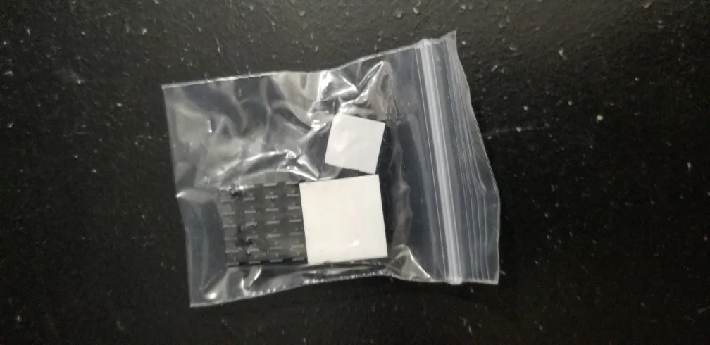 Raspberry Pi 3 model B v1.2 + Accessories image indicator(10)