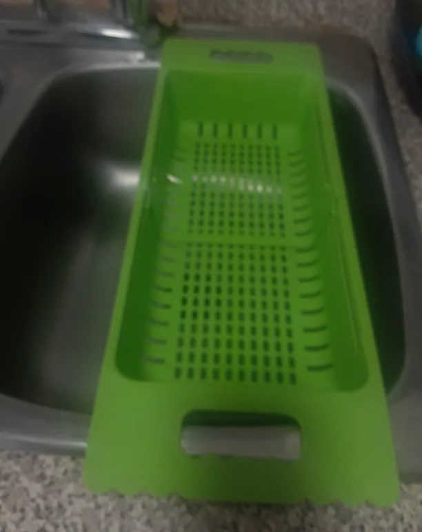 Green Expandable Sink Colander image indicator(3)