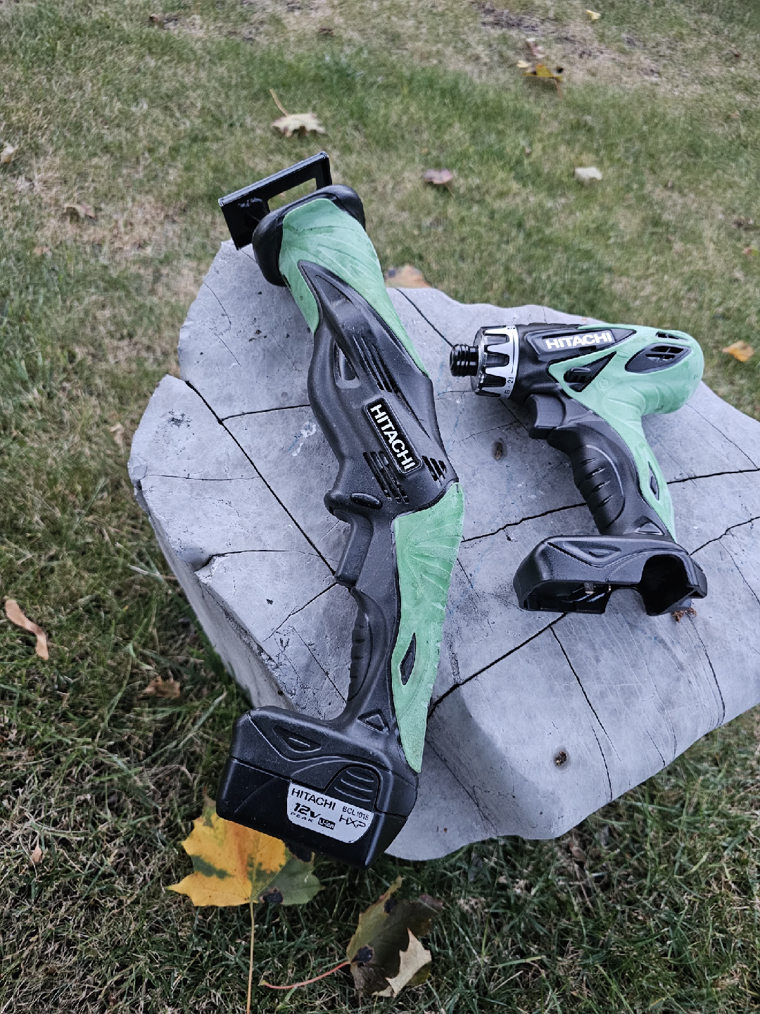Hitachi 12V Cordless Drill & Reciprocating Saw Combo - photo 2
