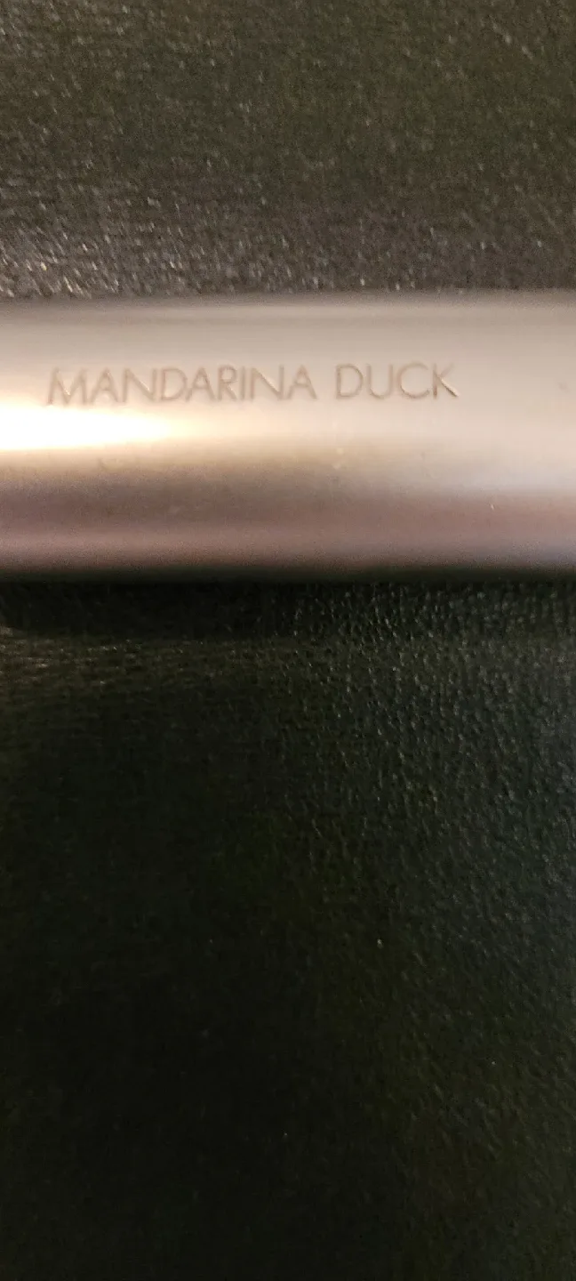 Mandarina Duck Black Leather Tote Bag image indicator(2)