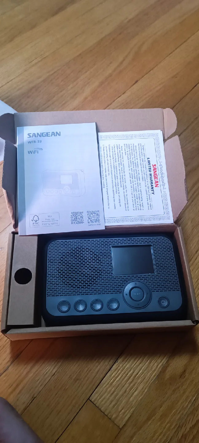 Sangean WFR-39 FM-RBDS/Internet Radio - New in Box! image indicator(4)