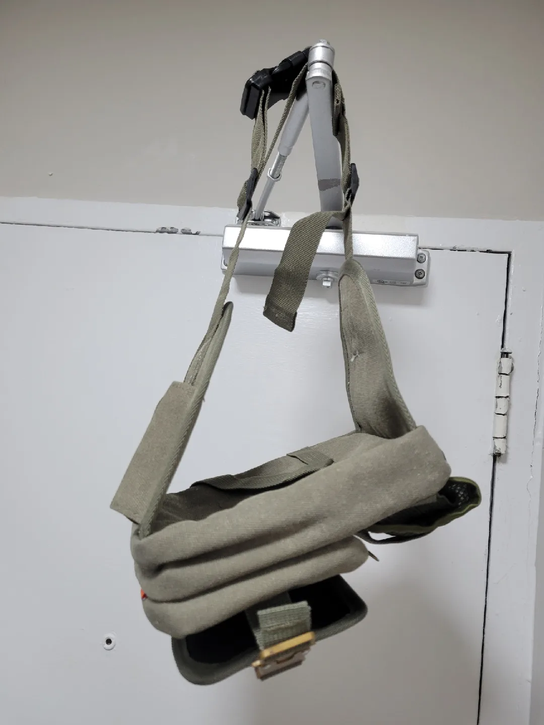 AAA Olive Green Canvas Funny Pack image indicator(3)