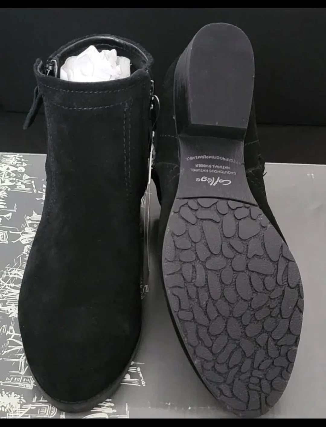 College Style Black Suede Ankle Boots image indicator(4)