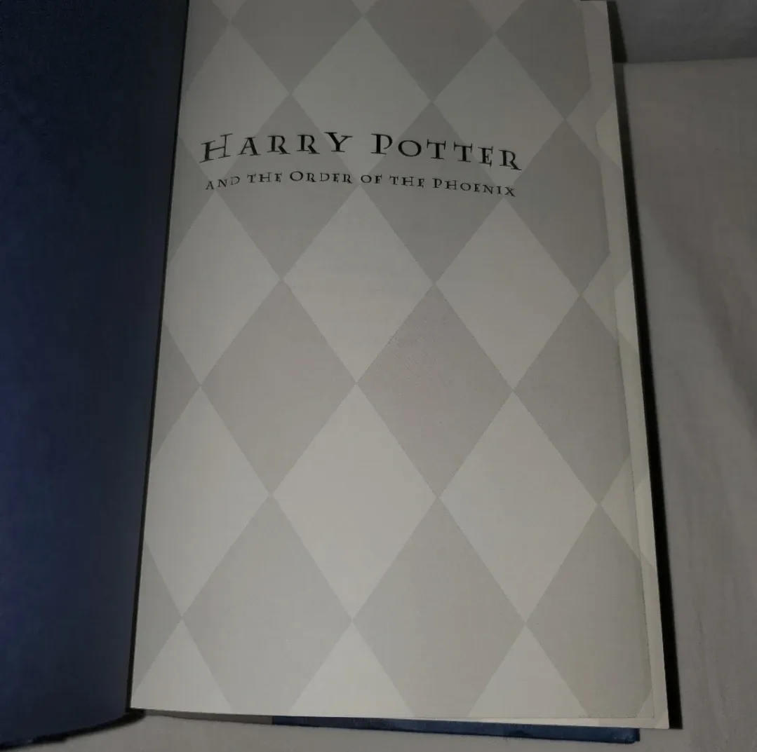 Harry Potter DVD Bundle of 3 (2 DVDS & 1 Book) image indicator(5)