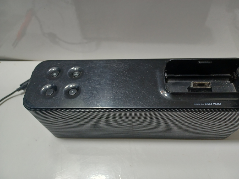 Philips Dock for Old Iphone or Ipod. Gently used - photo 2
