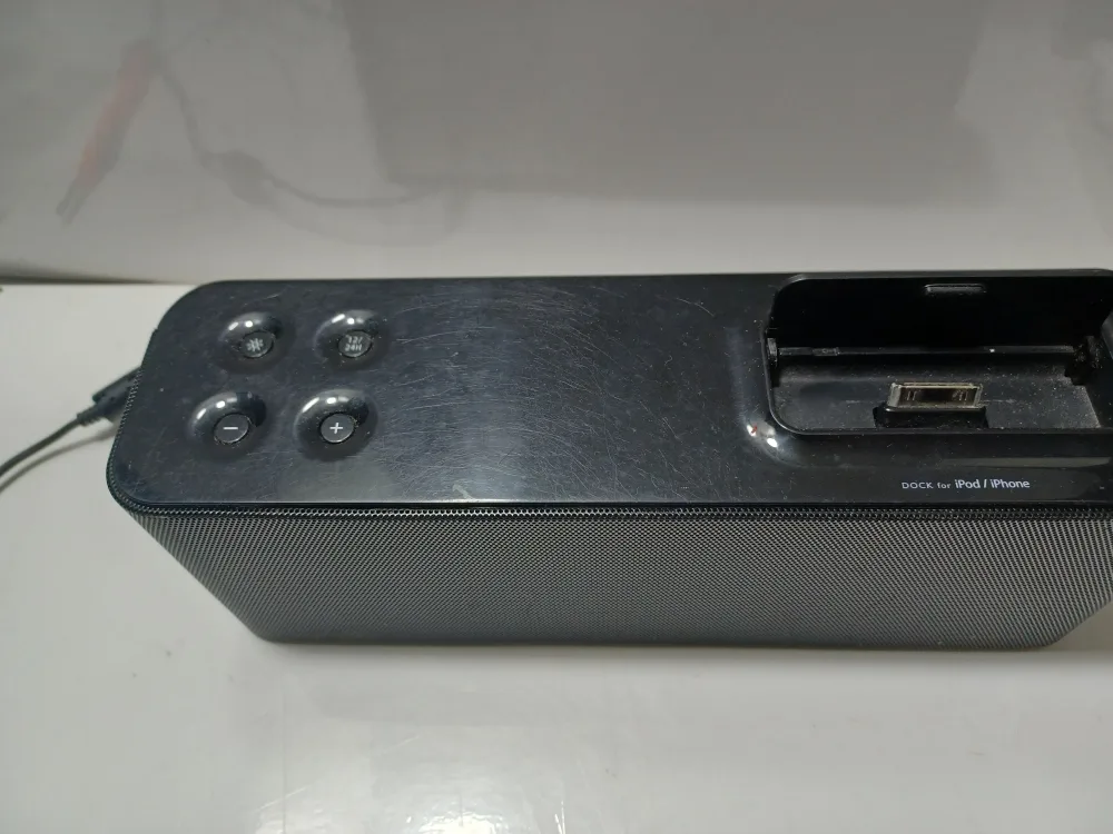 Philips Dock for Old Iphone or Ipod. Gently used image indicator(2)