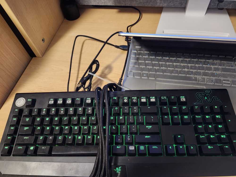 Razer BlackWidow Keyboard - Green Backlit