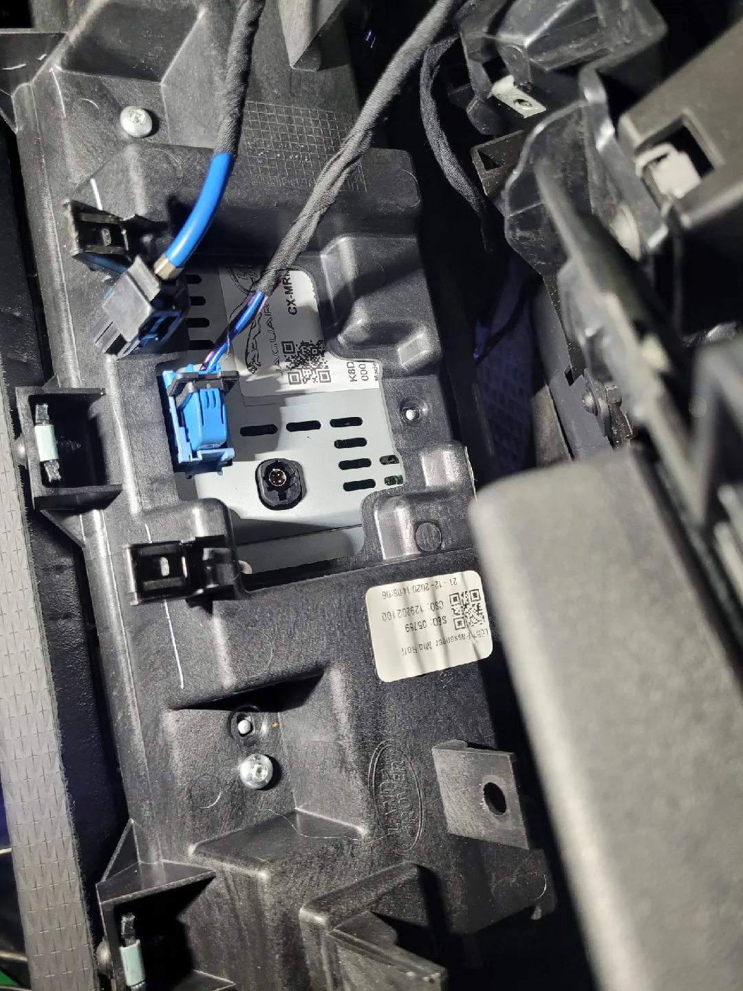 P250 S Range Rover Evoque Infotainment Screen image indicator(3)