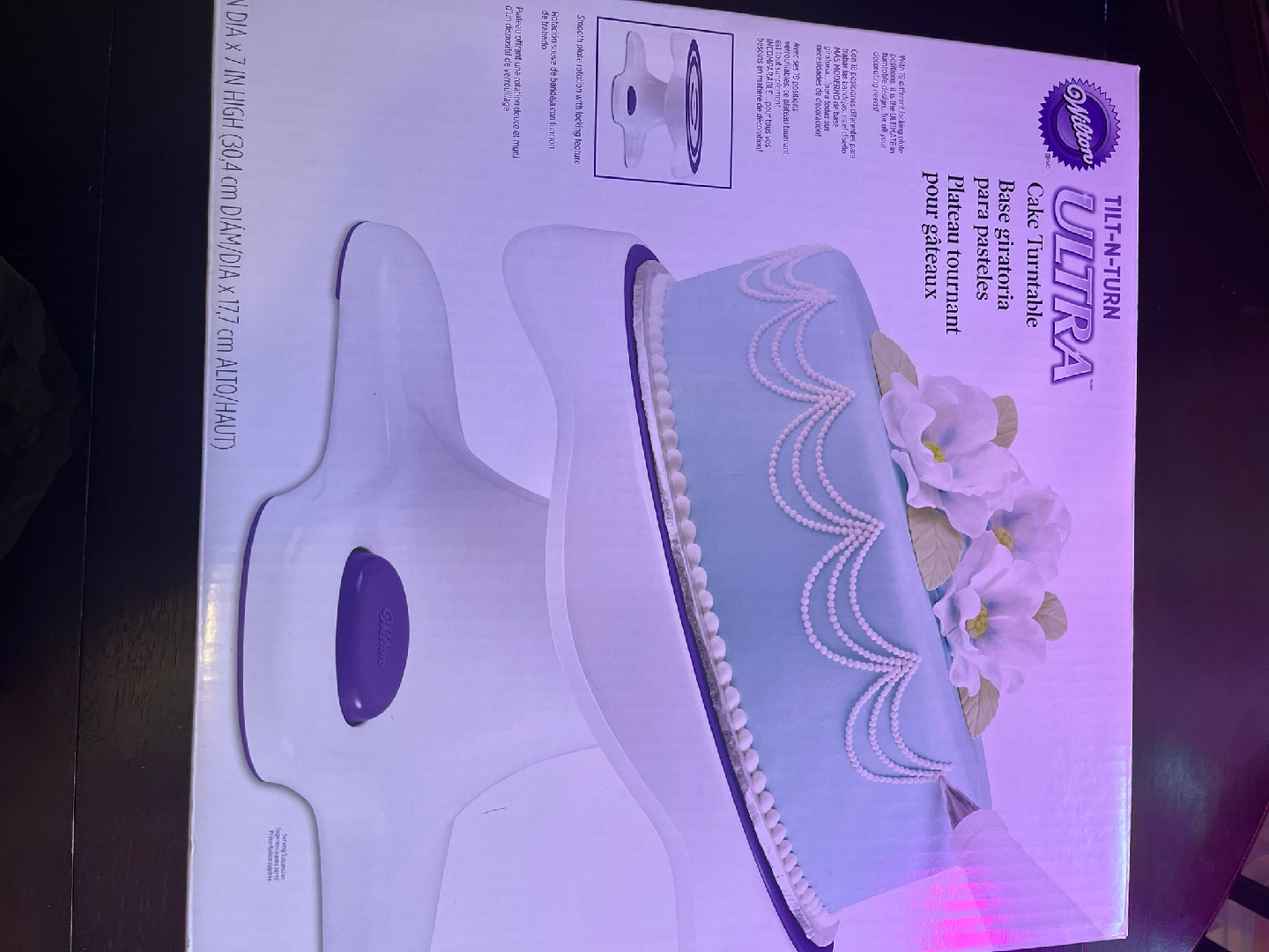 Wilton Ultra Tilt-N-Turn Cake Turntable