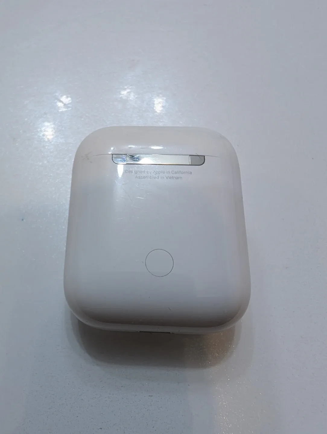 Apple AirPods Charging Case image indicator(3)