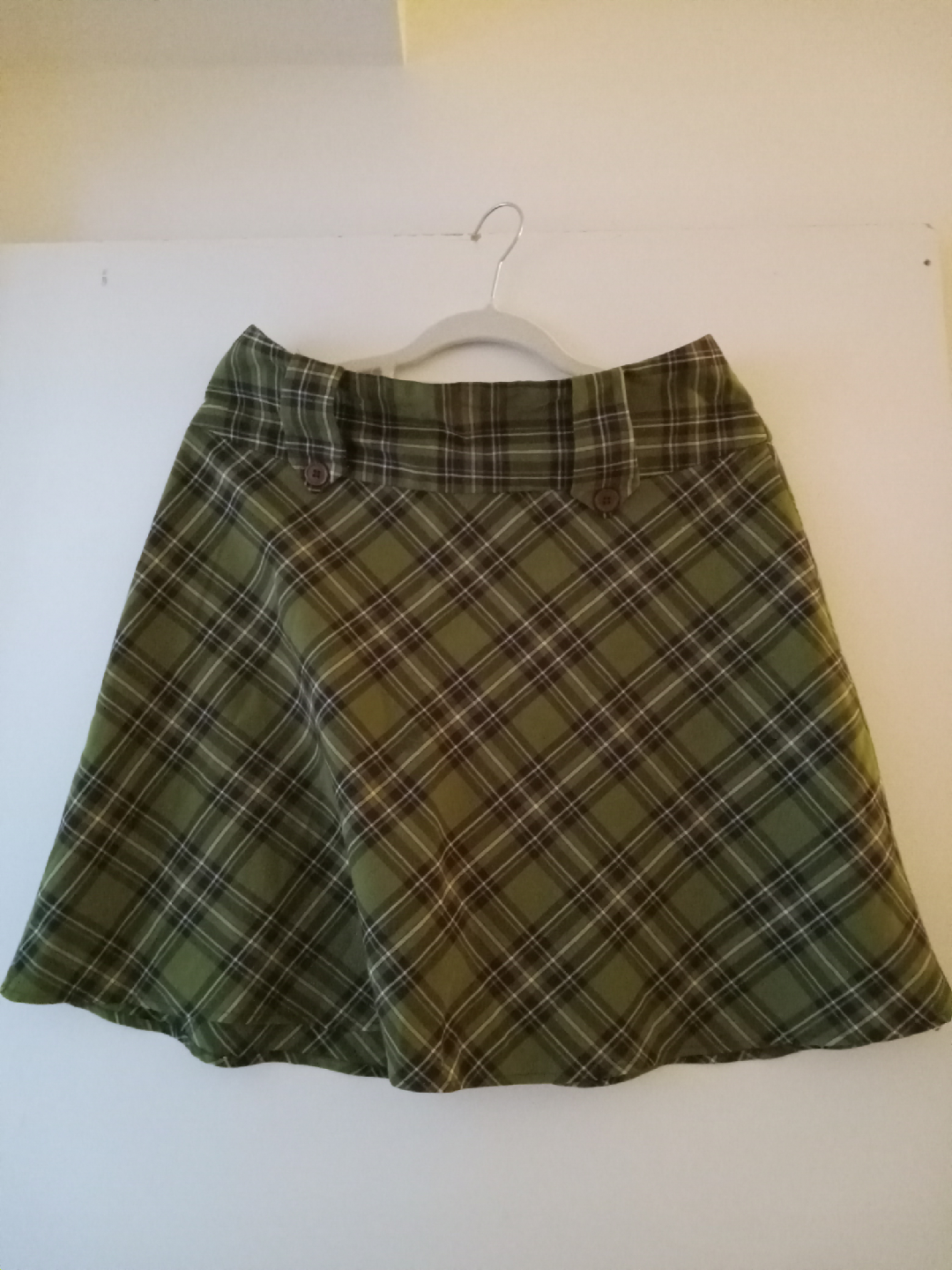 Green Plaid Skirt no tag but likely medium