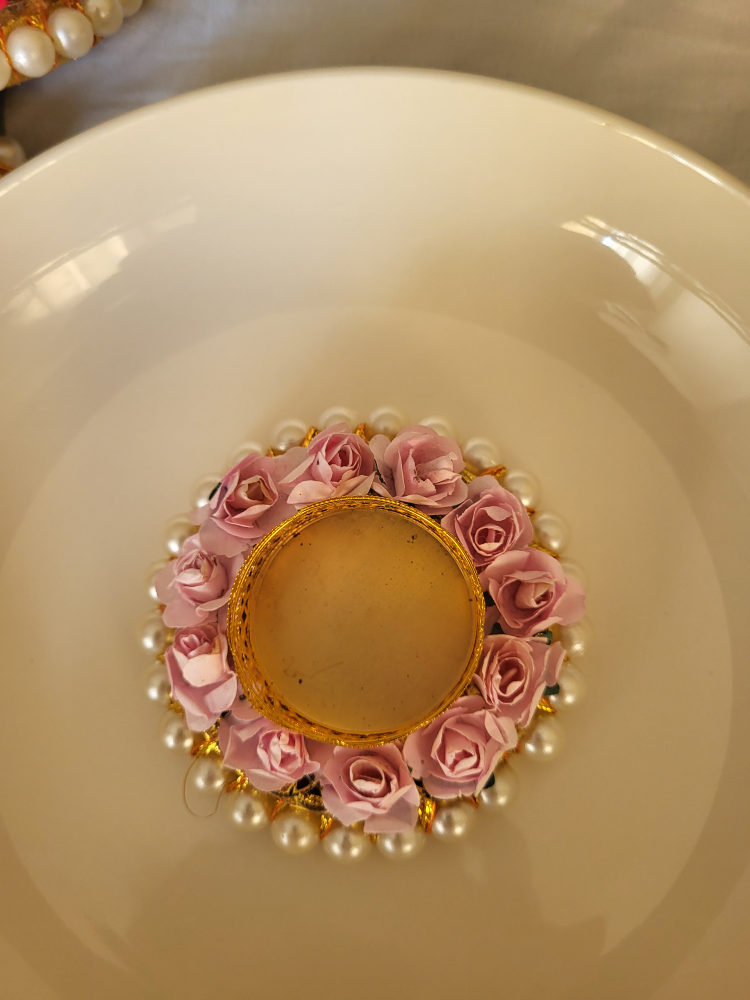 Decorative Candle Holder with Roses and Pearls