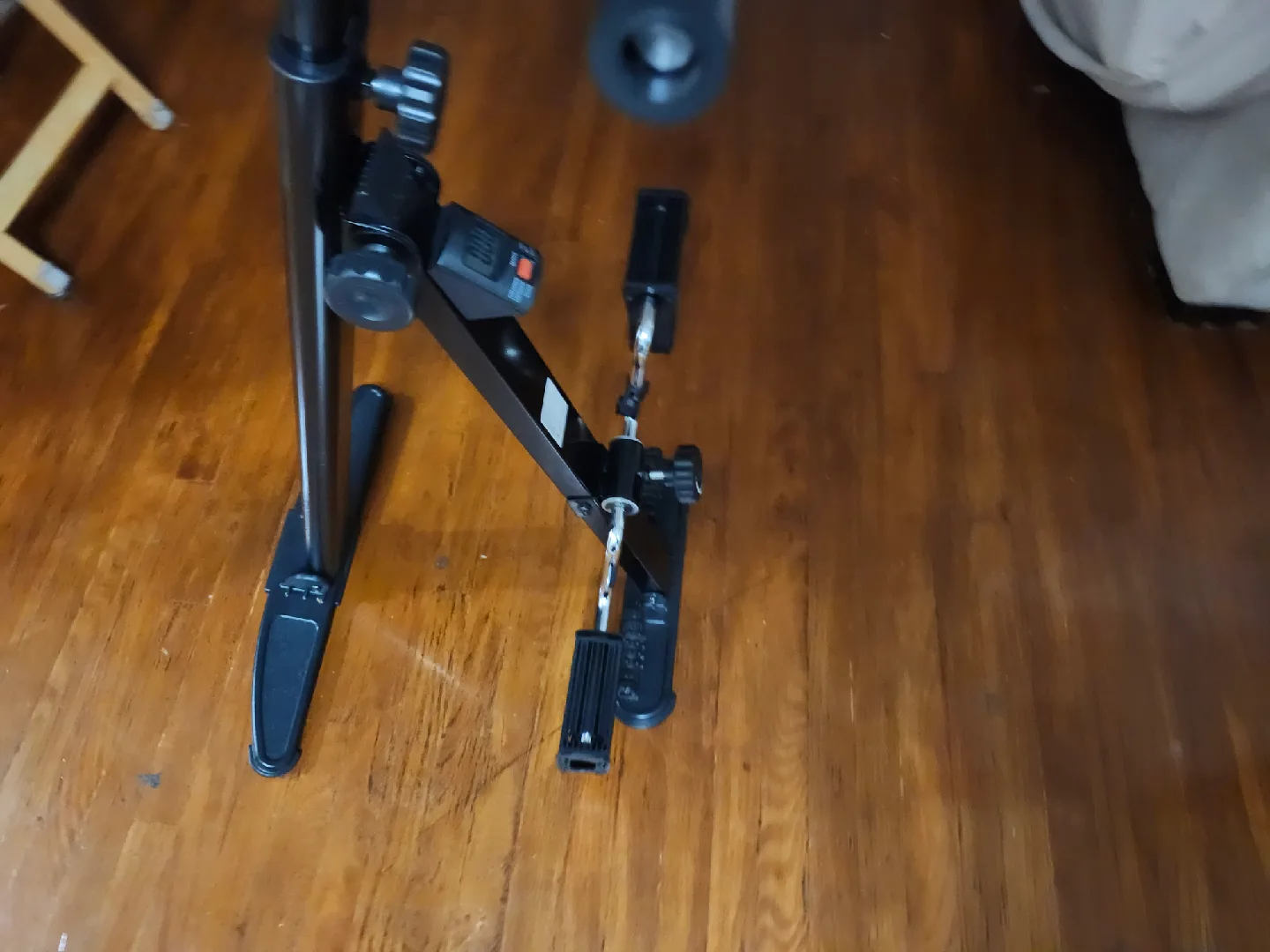 folding Bike Pedal Exerciser - almost new image indicator(3)