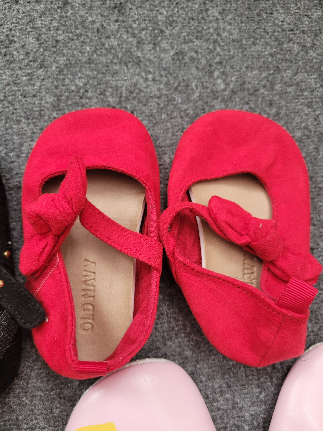 Baby shoes: Place, Old Navy, Bloomia Baby - photo 3