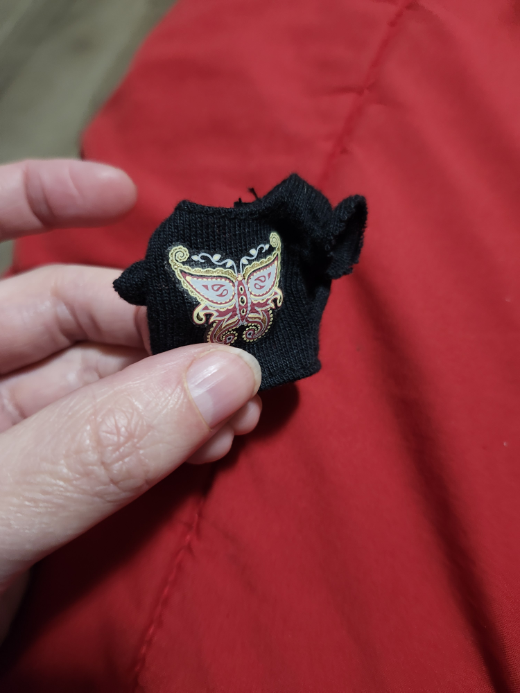 $5 each bratz clothes/belts - photo 5