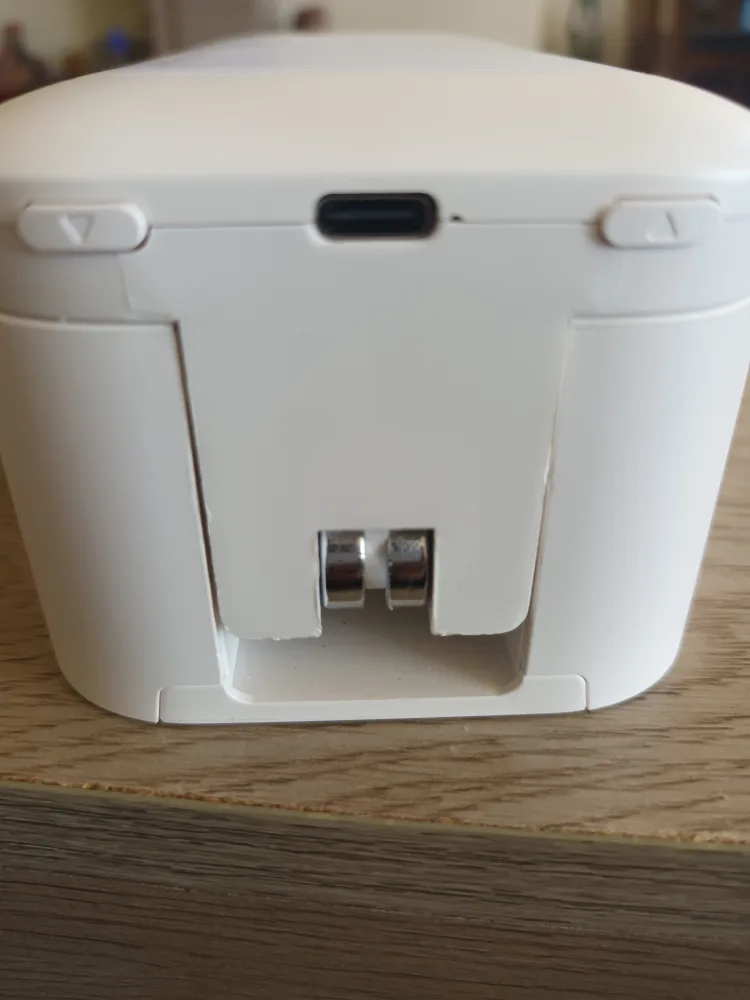 LED Desk Lamp - White image indicator(3)