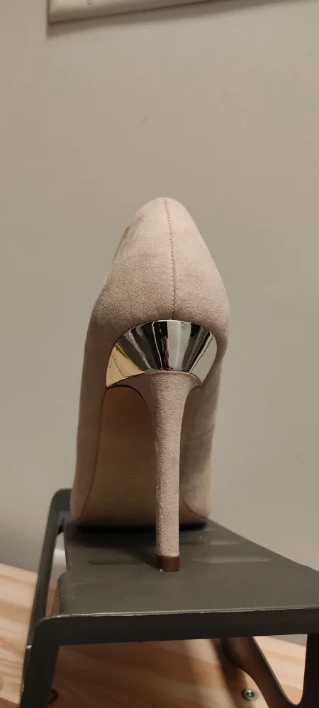Naf Naf Paris Beige Heels - Size 6 image indicator(5)
