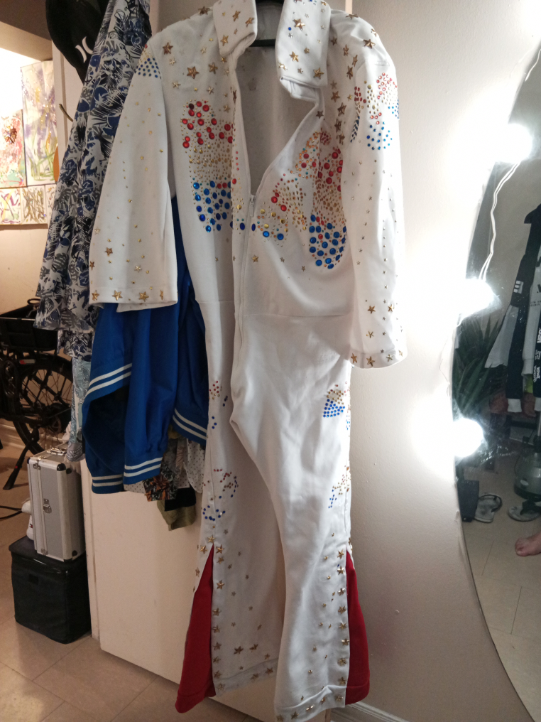 Elvis Presley Inspired Jumpsuit and Belt - photo 2