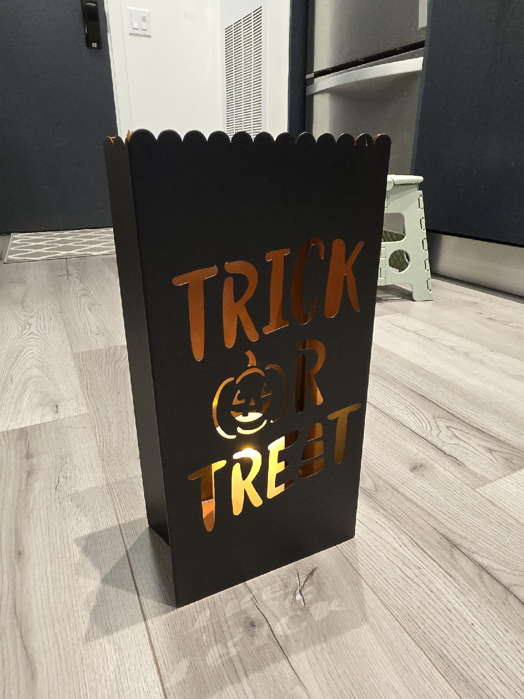 Home Sense Trick or Treat Halloween Decor