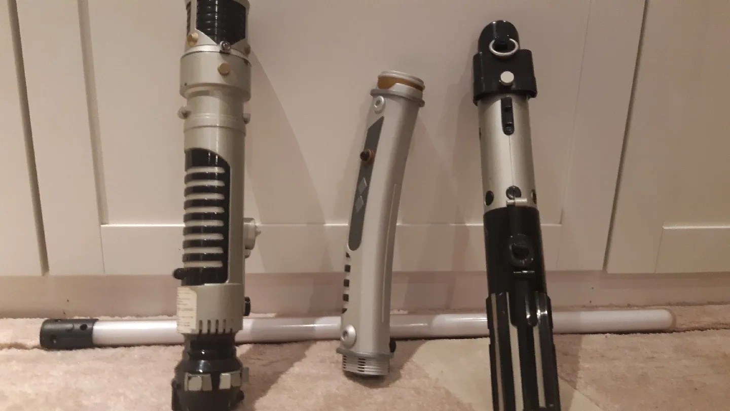 Star Wars Lightsaber Collection image indicator(4)