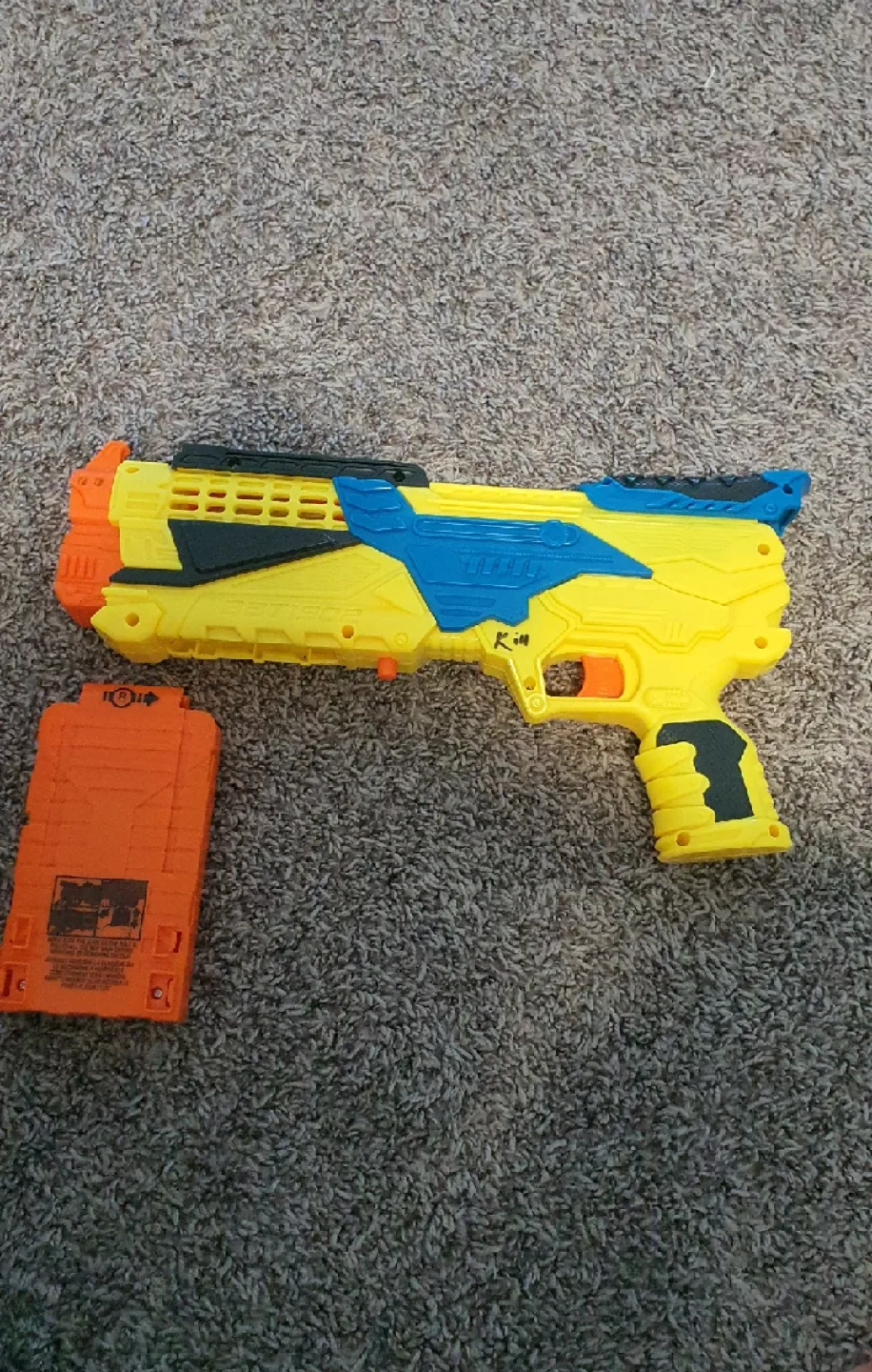 Nerf Ultra Select Blaster - Yellow/Blue image indicator(2)