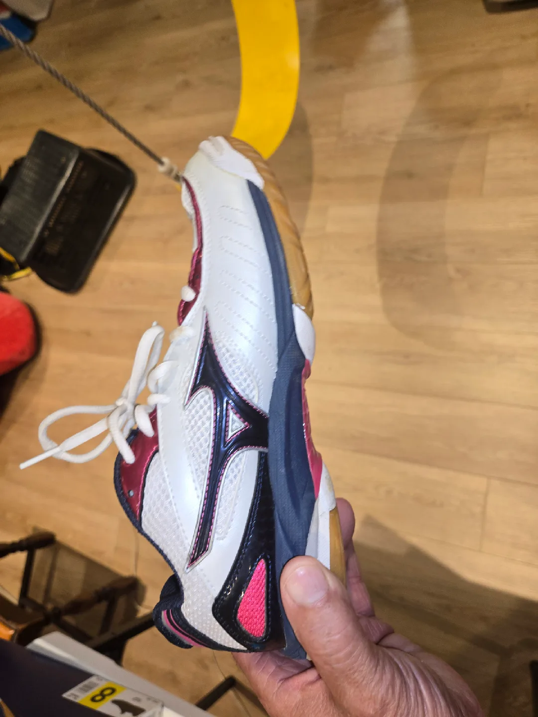 Womans Mizuno White & Pink Athletic Shoes image indicator(3)