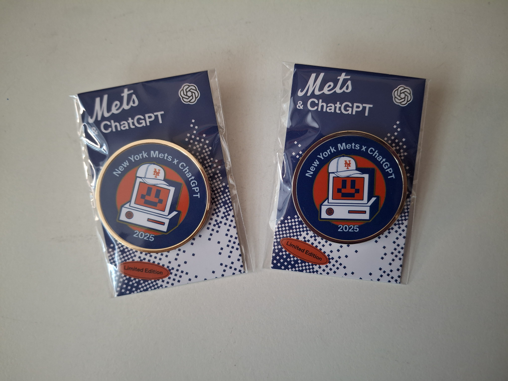NEW 2pc Mets & ChatGPT pins - Limited Edition!