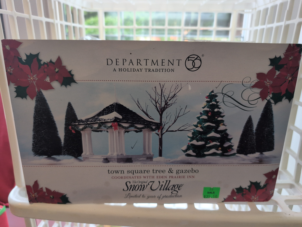 Department 56 Snow Village Town Square Tree & Gazebo