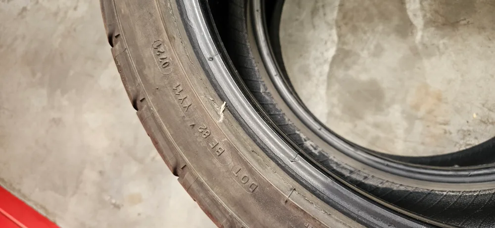 BFGoodrich g-Force Comp-2 A/S Tire image indicator(2)