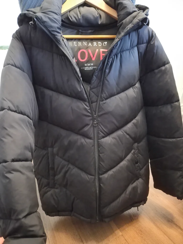 Bernardo Black Puffer Jacket - Size M image indicator(3)
