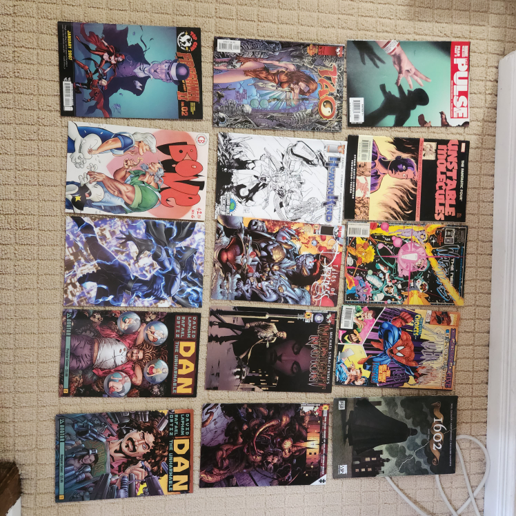 Mixed Comic Book Lot Marvel Top Cow Avatar CB +