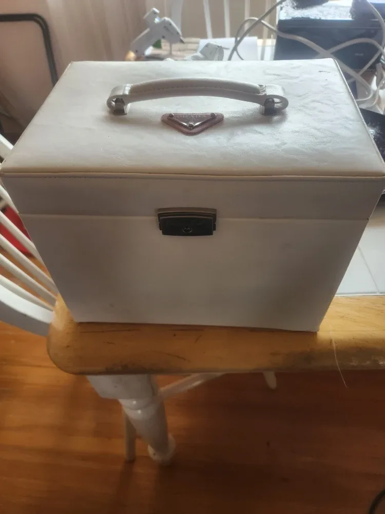 Prada White Jewellery Box image indicator(2)
