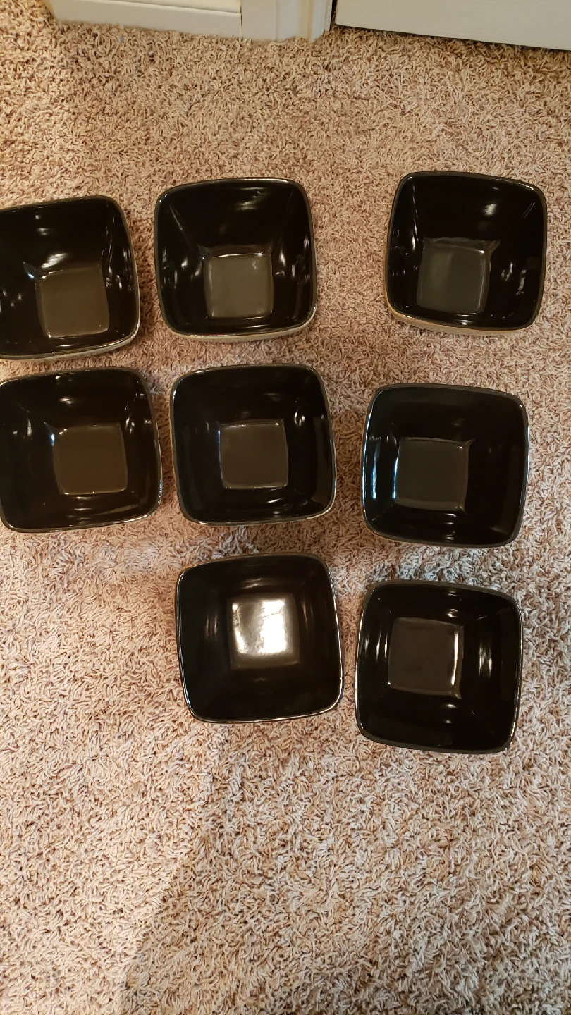 New Hometrend Bowls (Set of 8) $5 each or all for $30.