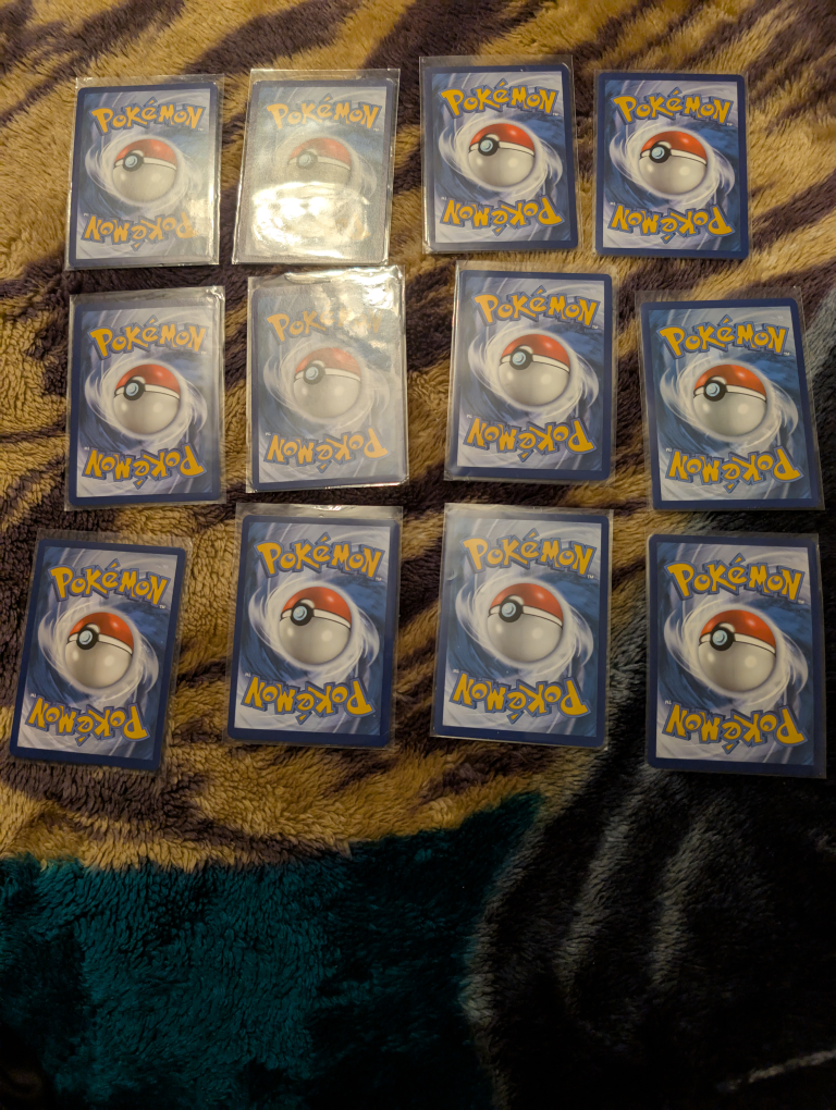 2023 Basic Pokemon 24 Trading Cards
