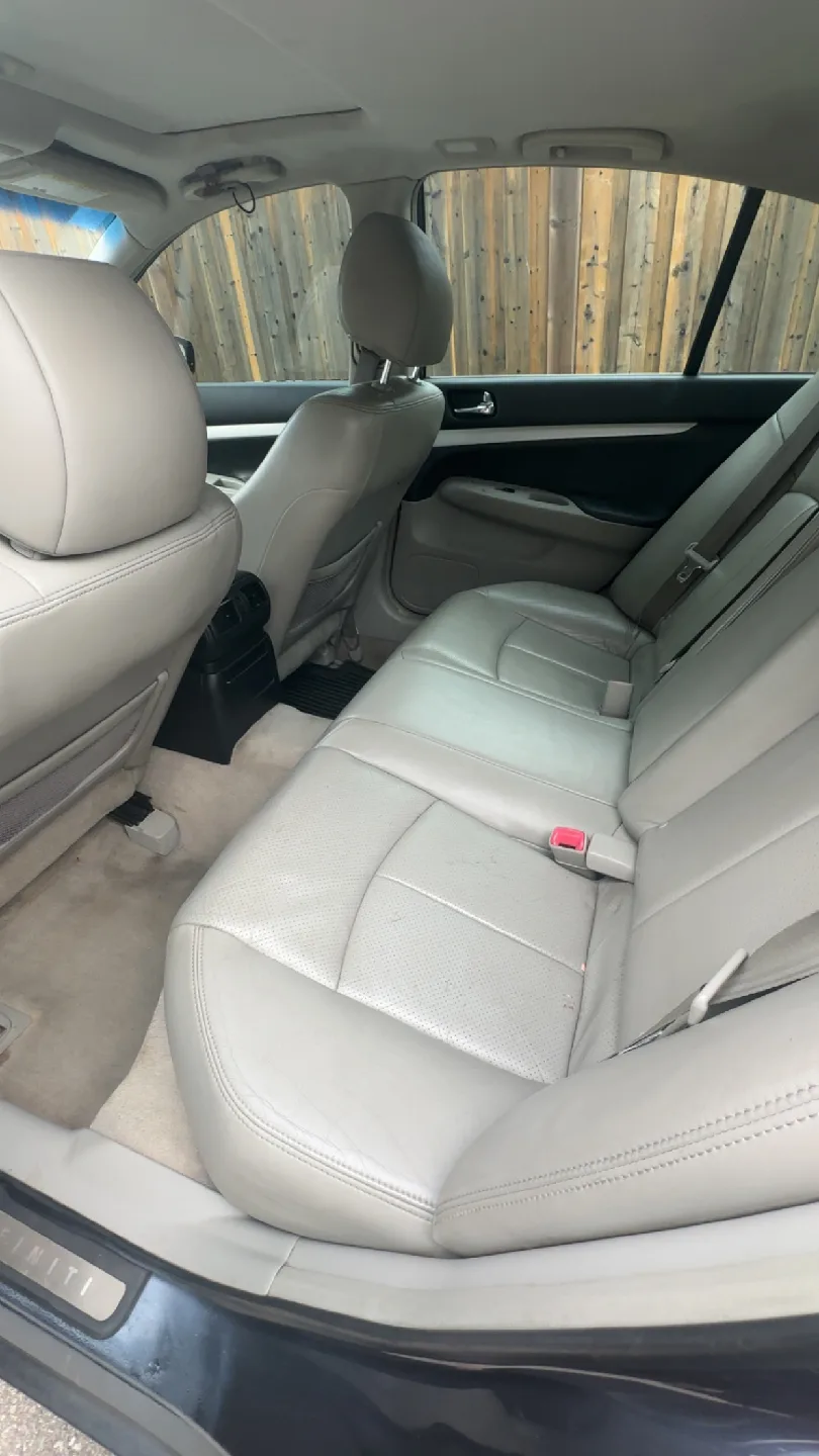 2009 Infiniti G37X image indicator(7)