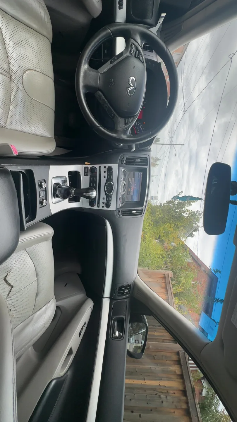 2009 Infiniti G37X image indicator(8)