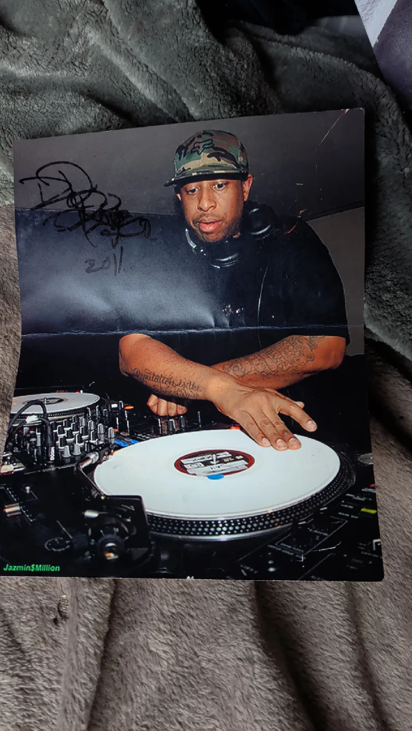 DJ Premier hand autographed picture 2011