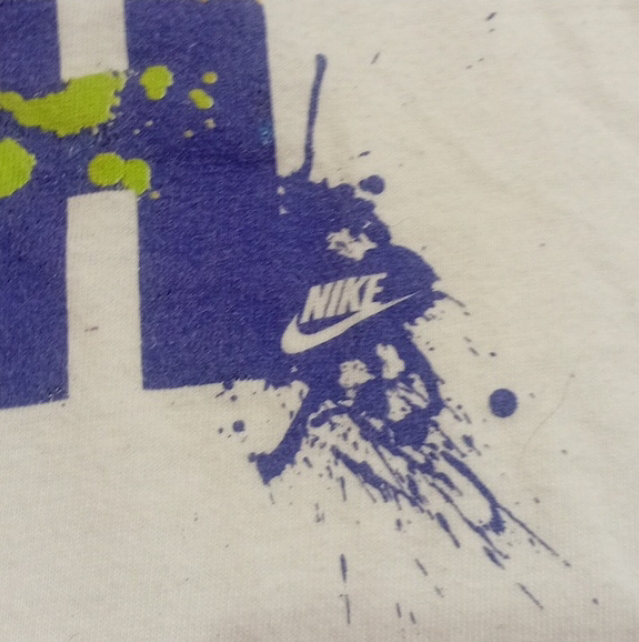 Nike Kicks Fresh to Death Graphic Tee - Size M - photo 4