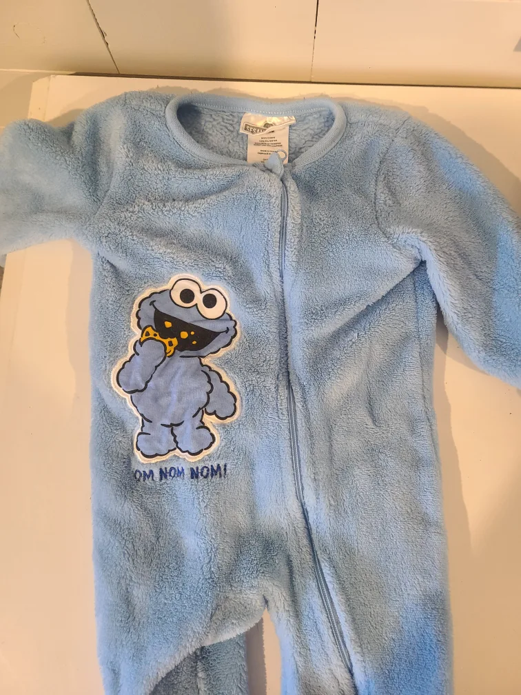 3 Baby Sleepers (6-12months) image indicator(3)