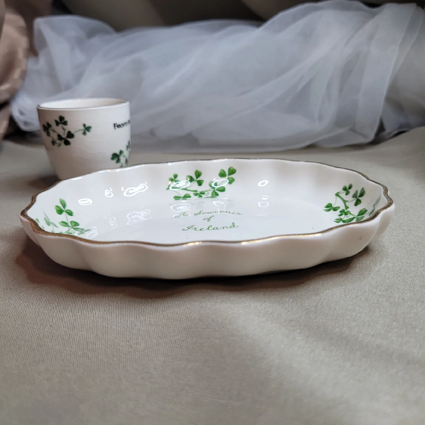 Arklow Ireland Souvenir Of  Ireland  5 1/4" x 4" Trinket Dish.. image indicator(9)