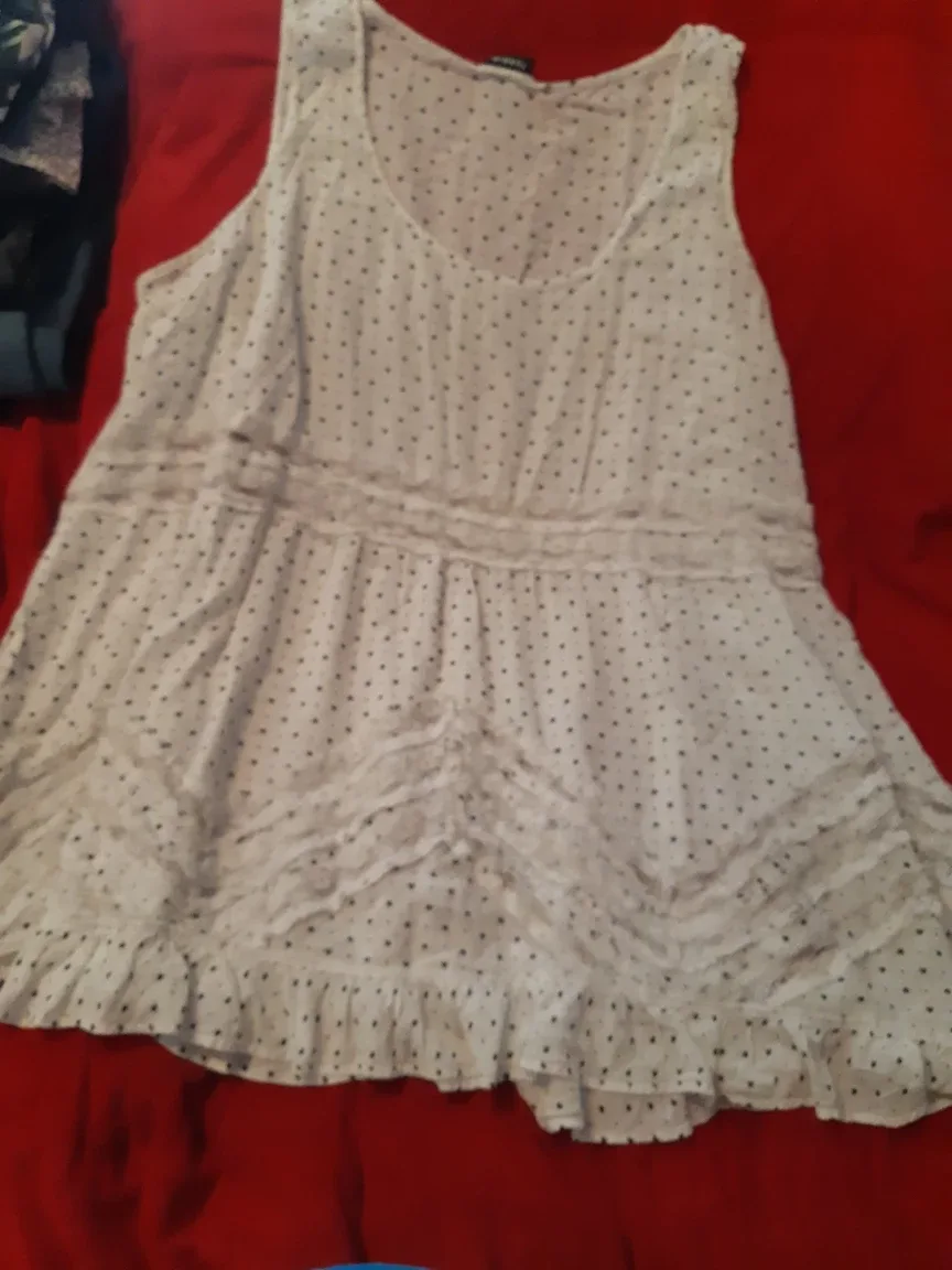 Torrid Sleeveless Top - Size 3 thumbnail
